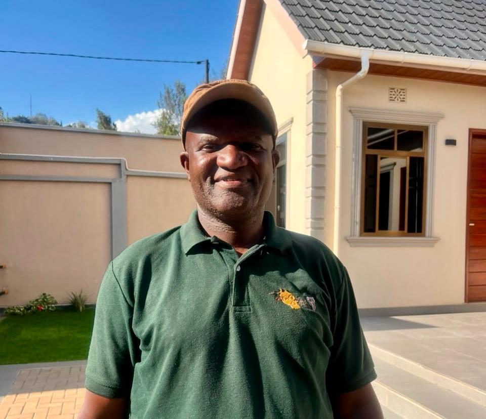 DOMINIC MAJI