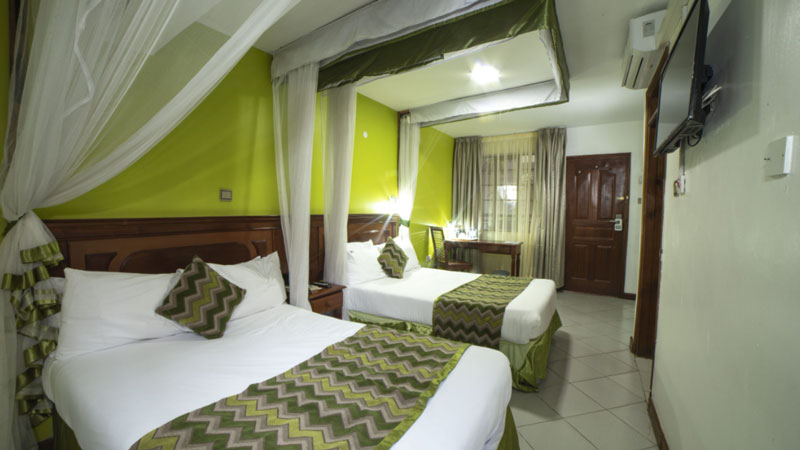 67 Airport Hotel