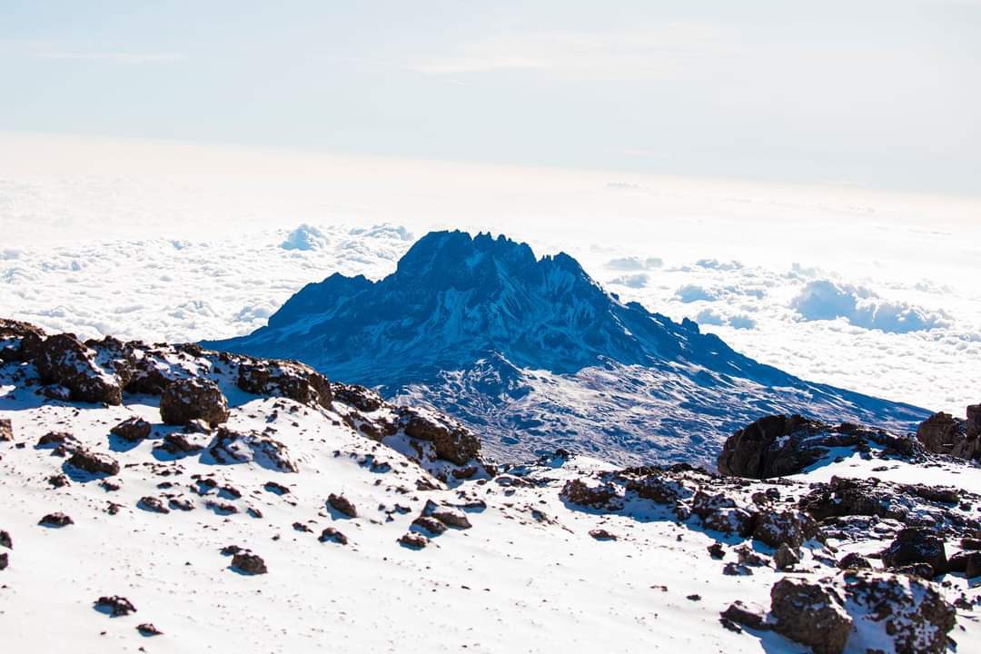 7 days kilimanjaro climbing via Machame route