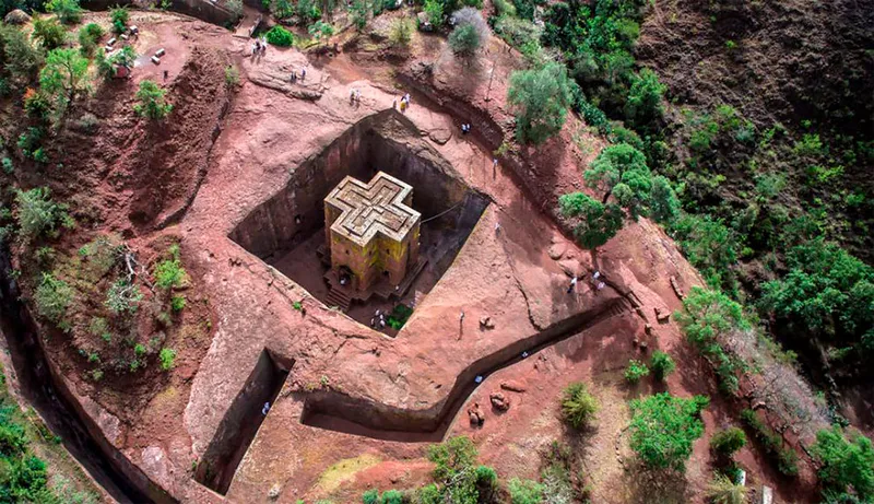 3-Day Lalibela Churches and Yemrehanna Kristos Monastery