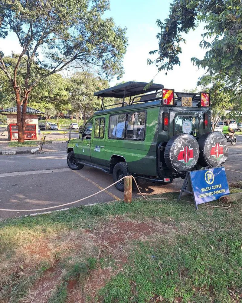 6 Days Masai Mara, Lake Nakuru & the famous Amboseli Jeep Treak Safari