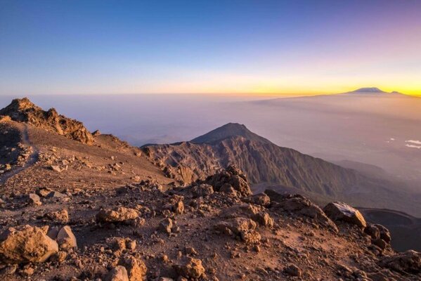 4 Days Mount Meru