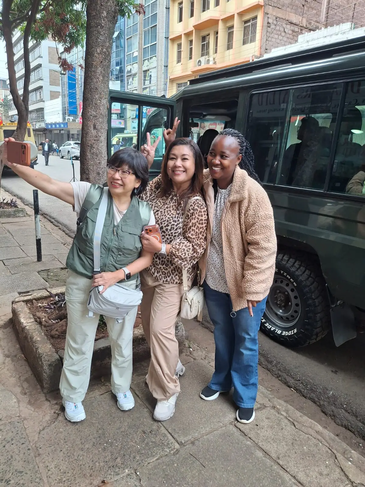 7 Days Mid-Range Kenya Group Safari Adventure