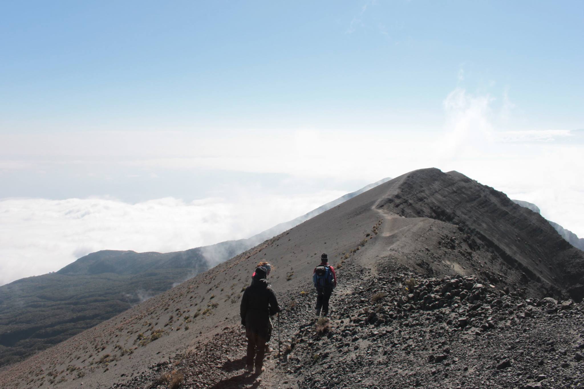 4 DAYS MT. MERU TREKKING
