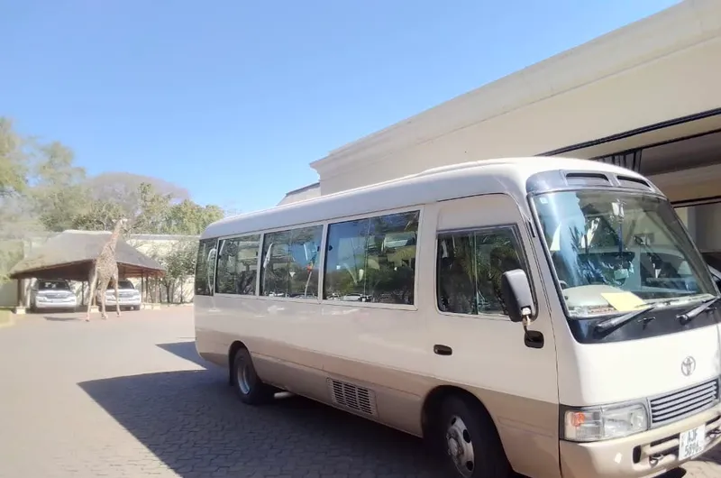 Your Ultimate Guide to Booking Airport Transfers in Zambia