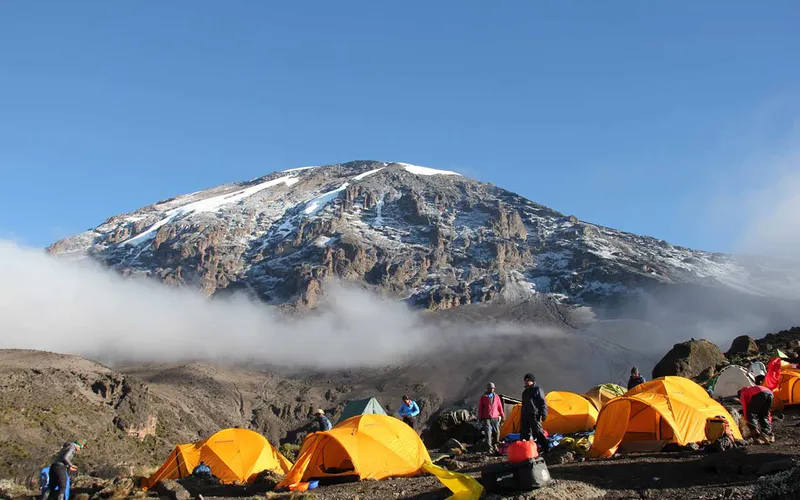 Marangu Classic Summit – 6 Days Kilimanjaro Trek
