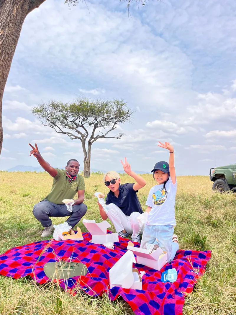 5 Nights Lake Nakuru, Lake Bogoria, Masai Mara 4X4 Jeep Experience