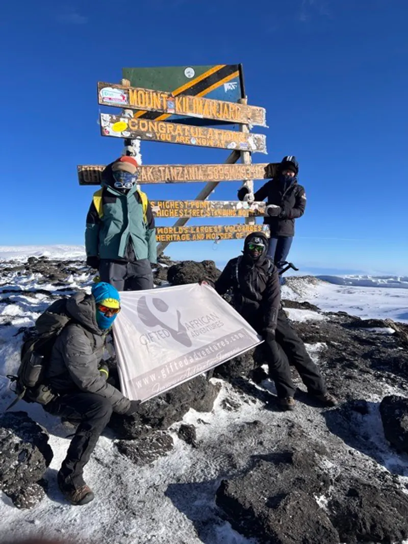 KILIMANJARO 6 DAYS UMBWE ROUTE