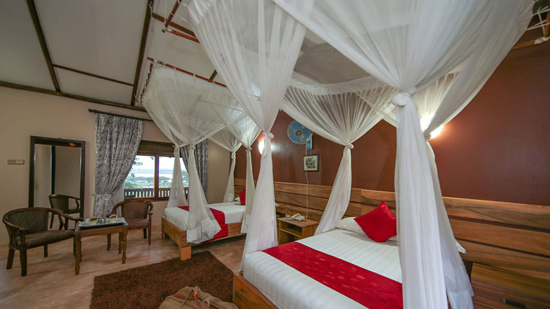 Pakuba Safari Lodge