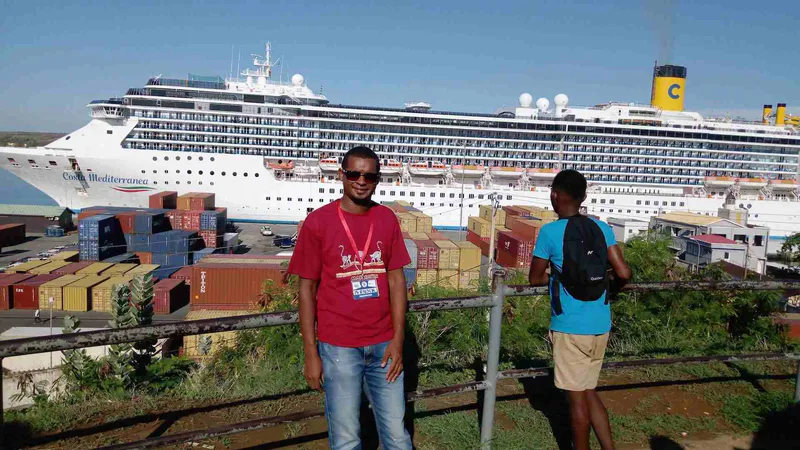 1- Day  Excursion  (3 Bay in Diego Suarez  Cruise Ship 