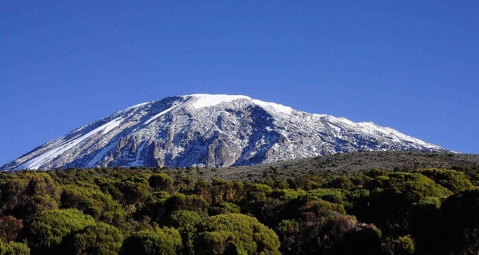 Marangu Classic Summit – 6 Days Kilimanjaro Trek