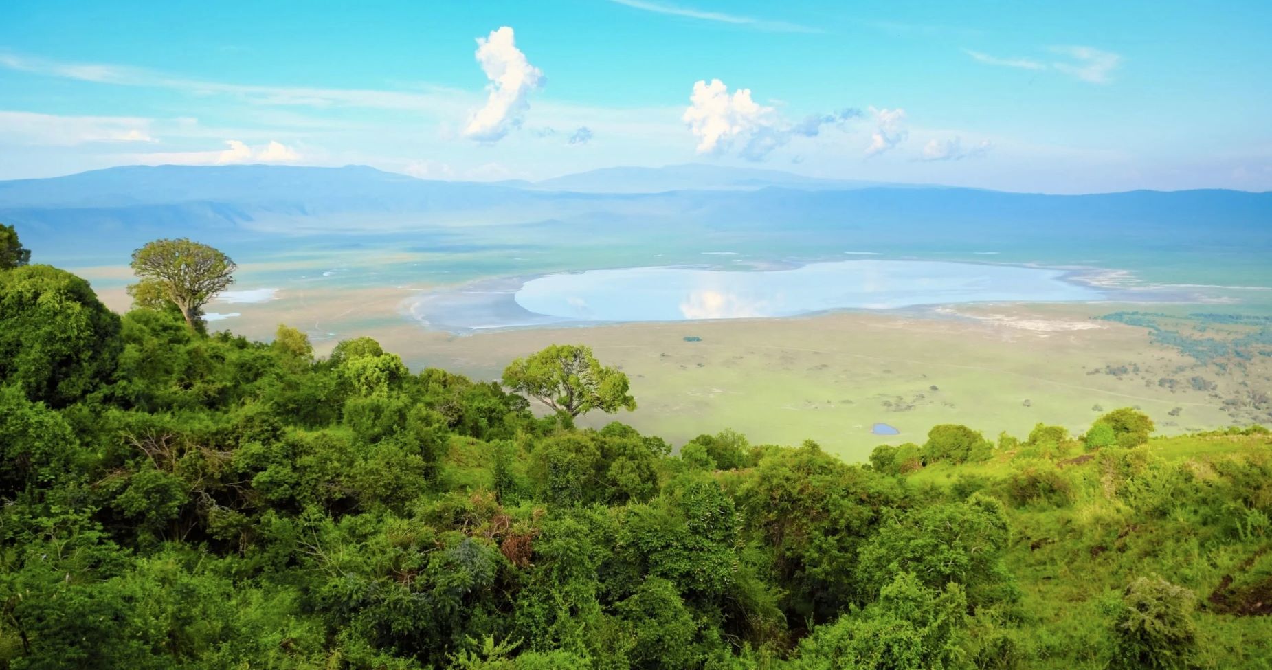 6-Days Ngorongoro, Serengeti, Lake Manyara Experience Safari