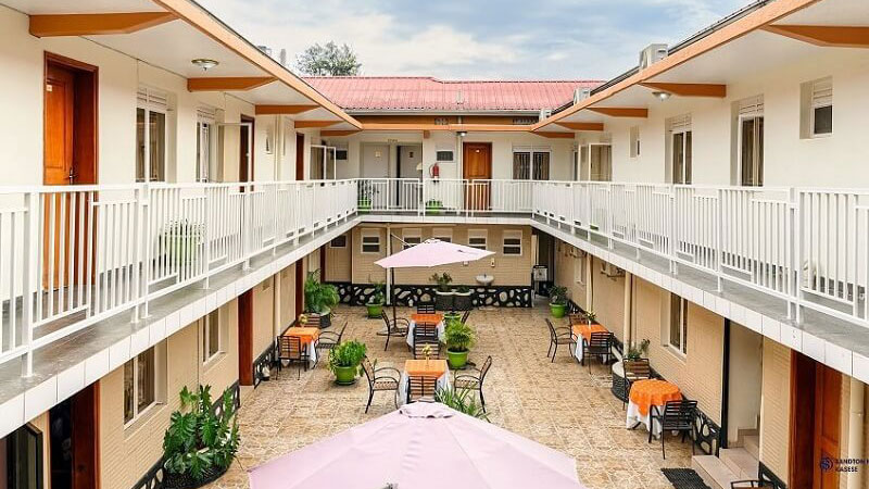 Sandton Hotel Kasese