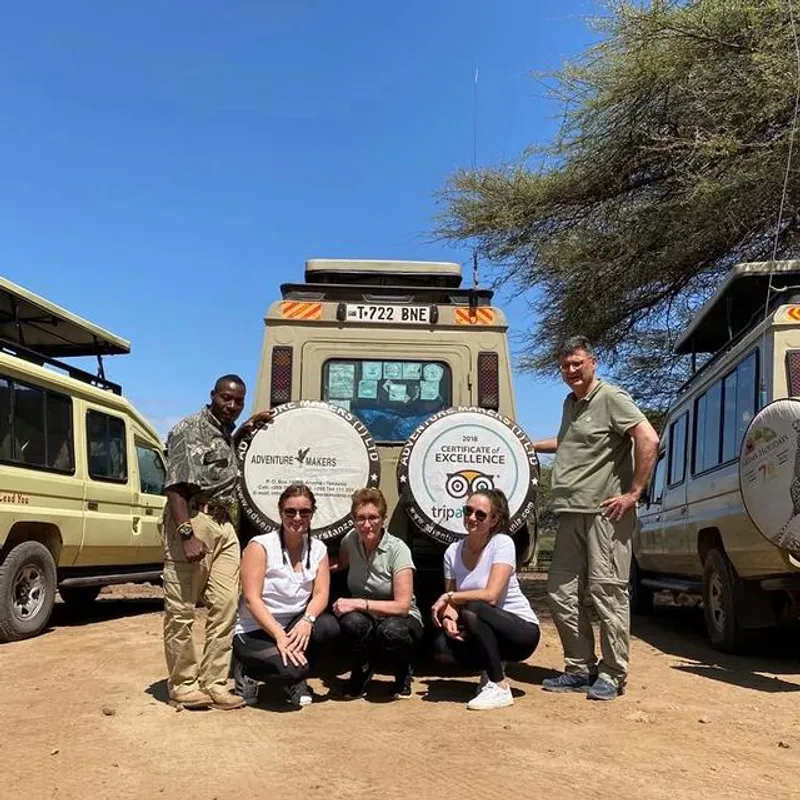 6-Days Luxury Safari Visiting Tarangire, Serengeti, Lake Manyara and Ngorongoro Crater