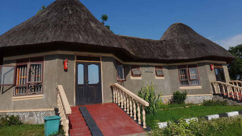Parkside Safari Lodge