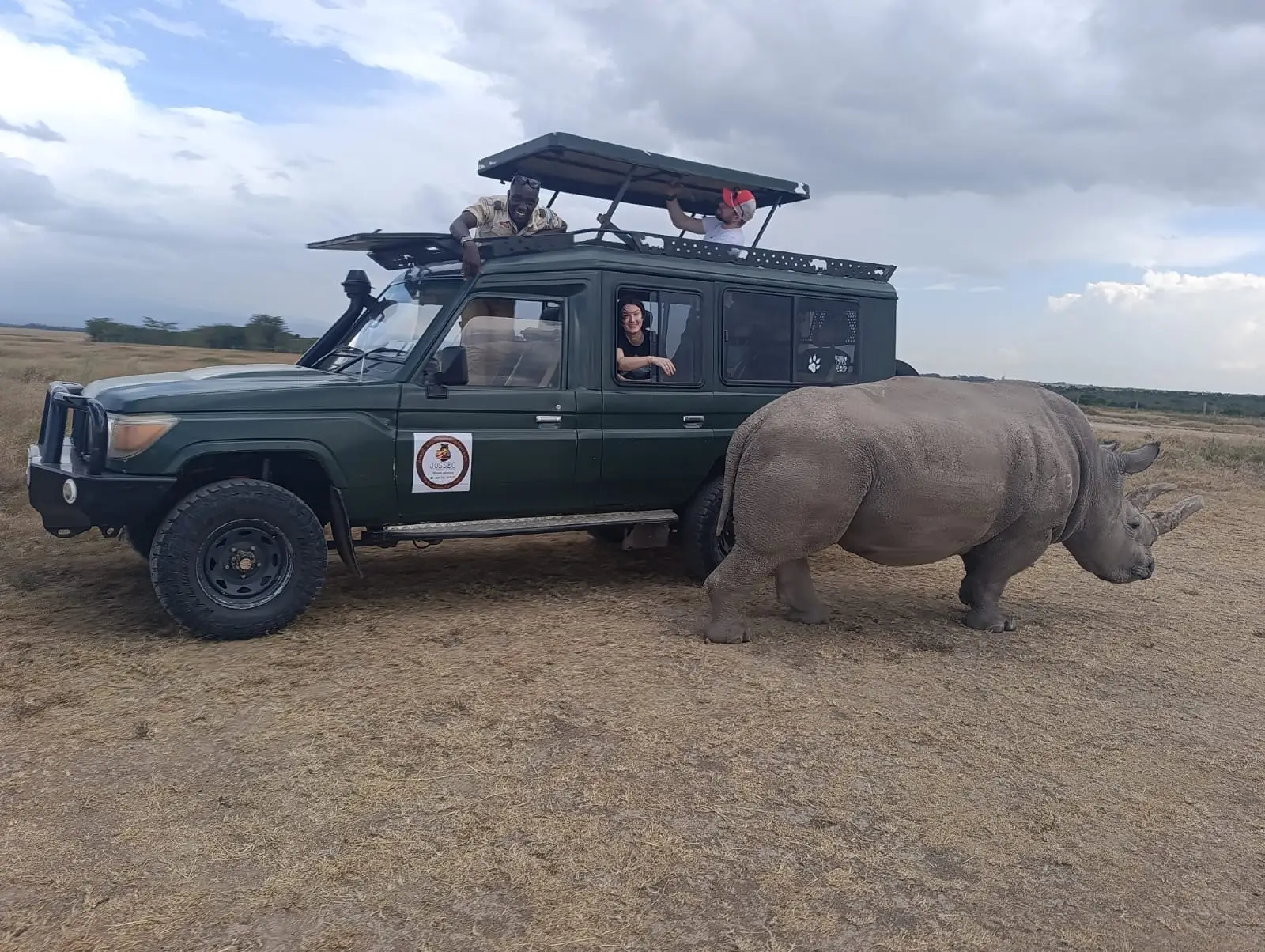 6 Days Best of Kenya Safari – Samburu, Aberdares, Lake Nakuru & Masai Mara