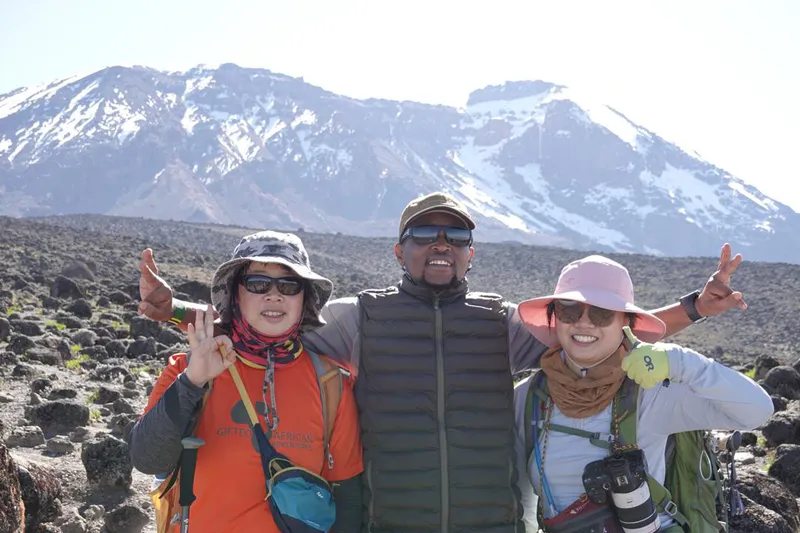 KILIMANJARO 6 DAYS MARANGU ROUTE