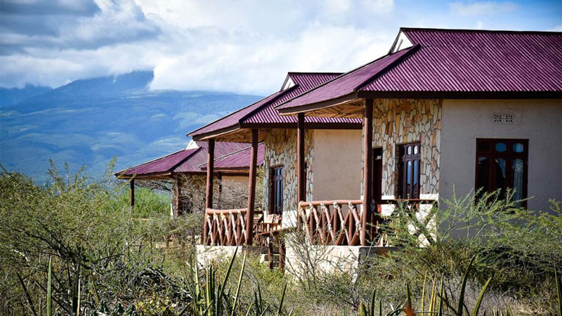 Lake Eyasi Lodge